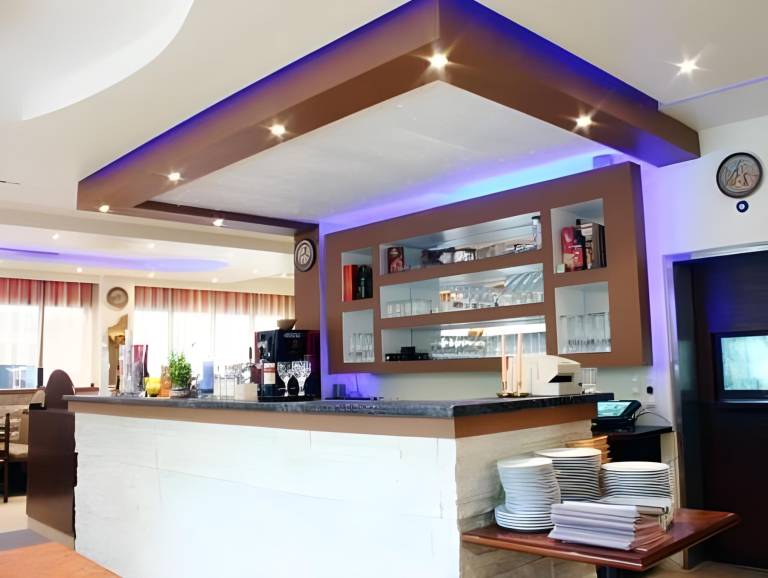 Hotel Poseidon — photo 4