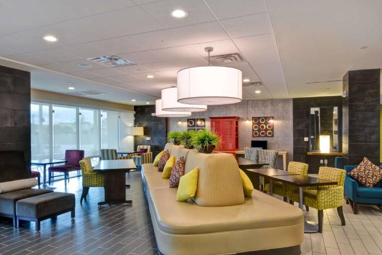 Home2 Suites by Hilton Baytown — photo 3