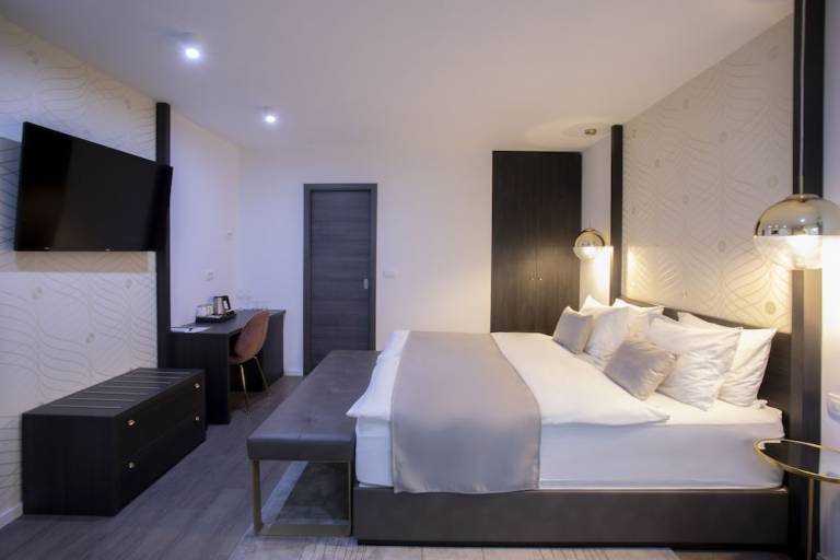 Bed & Breakfast  Bled