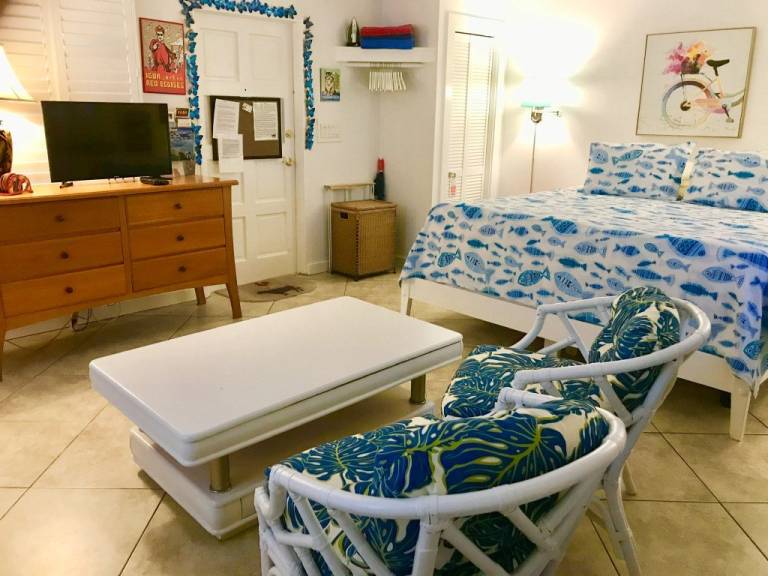 Condo with patio | Next to Southernmost Point | Pets allowed — photo 3