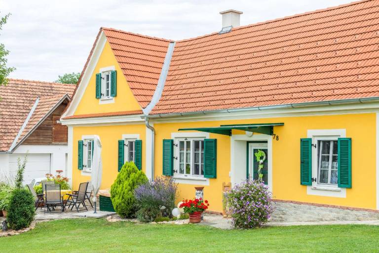 Ferienhaus Bad WC gartenseitig