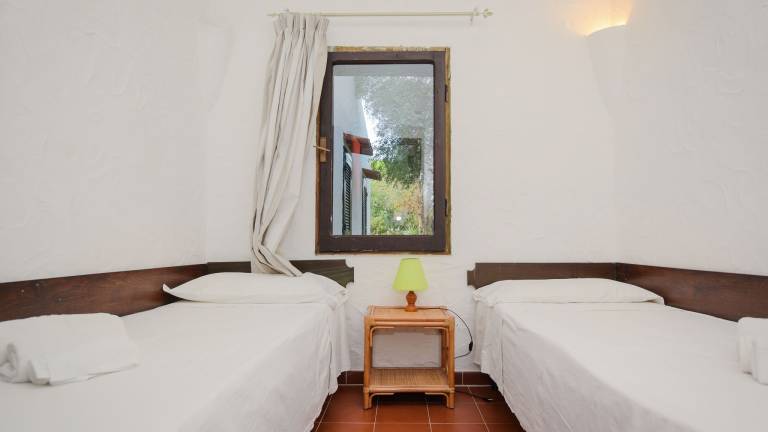 Family-friendly villa with yard & barbecue | Garden view | Beach nearby | Pets allowed — photo 5