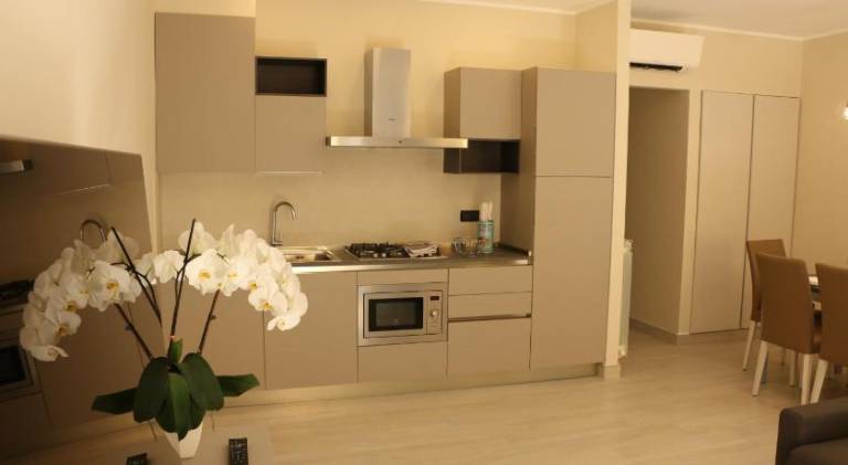 Holiday apartment with 2 rooms for 6 persons in Loano