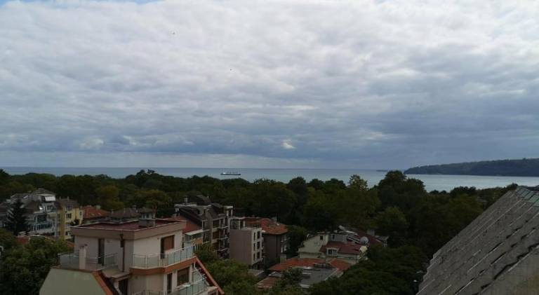 Holiday apartment with terrace — photo 2