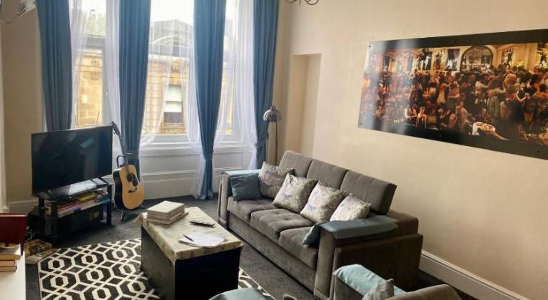 Holiday apartment with 2 rooms for 4 persons in Renfrew