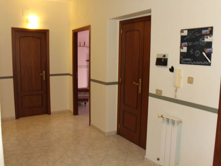 Rental apartment with barbeque, pool & terrace — photo 2