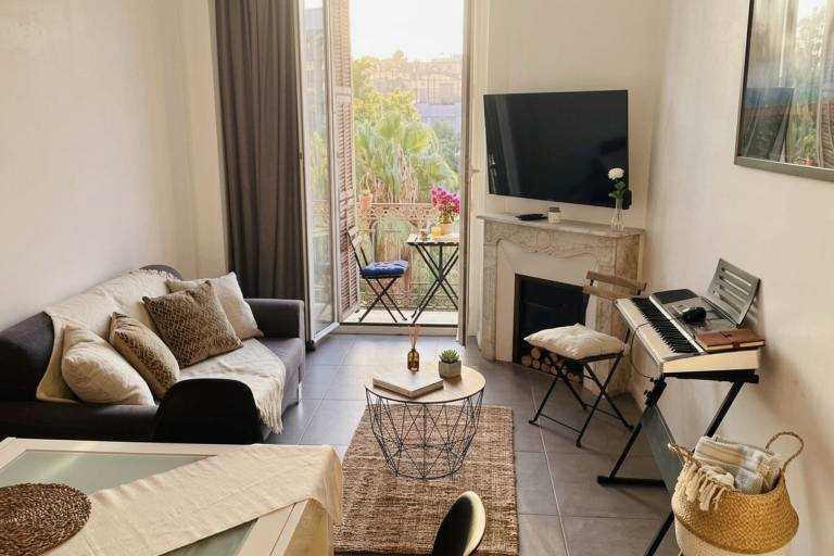Child-friendly pleasant holiday apartment | Near Port Lympia | Pets are welcome in Thiers
