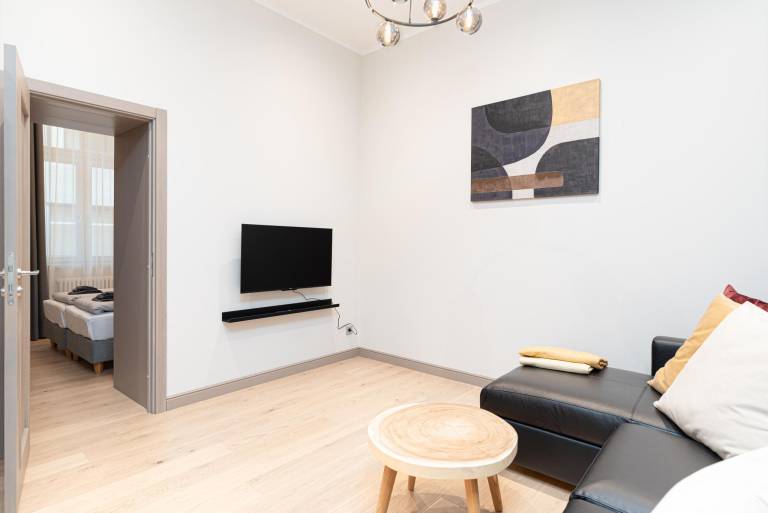 Fully equipped apartment | Near Nativity Cathedral | Dogs allowed — photo 4