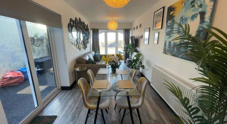 Rental apartment with 2 rooms for 4 persons — photo 3