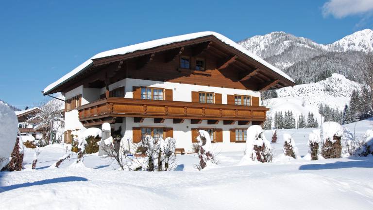 Apartment with patio & BBQ — photo 3