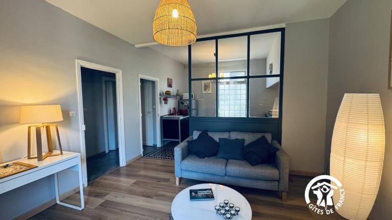 Gite with patio & yard — photo 3