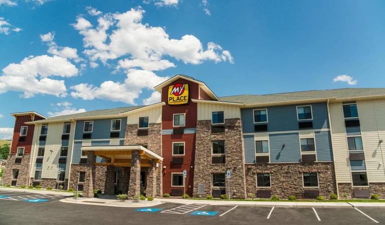 My Place Hotel - Midland TX in Midland, ON