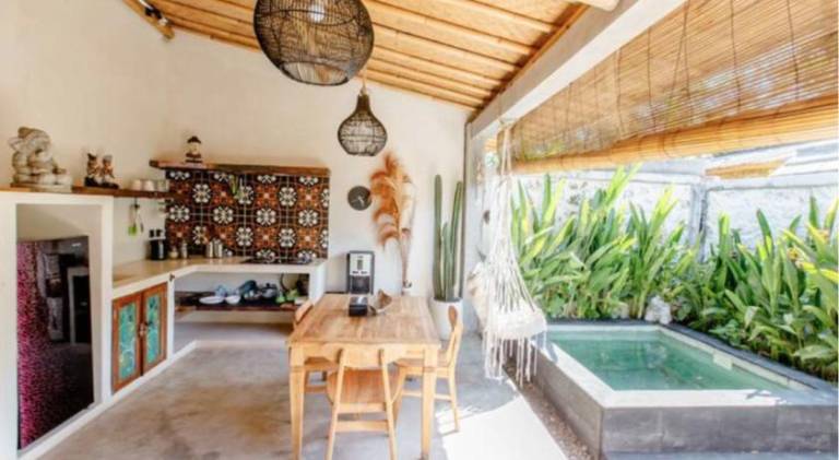 Holiday apartment with pool — photo 4