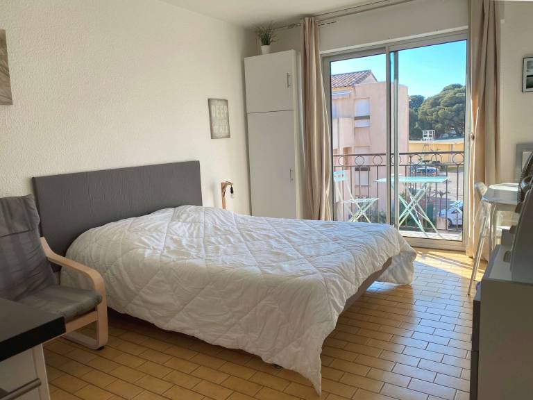 Studio with 1 room for 2 persons — photo 4