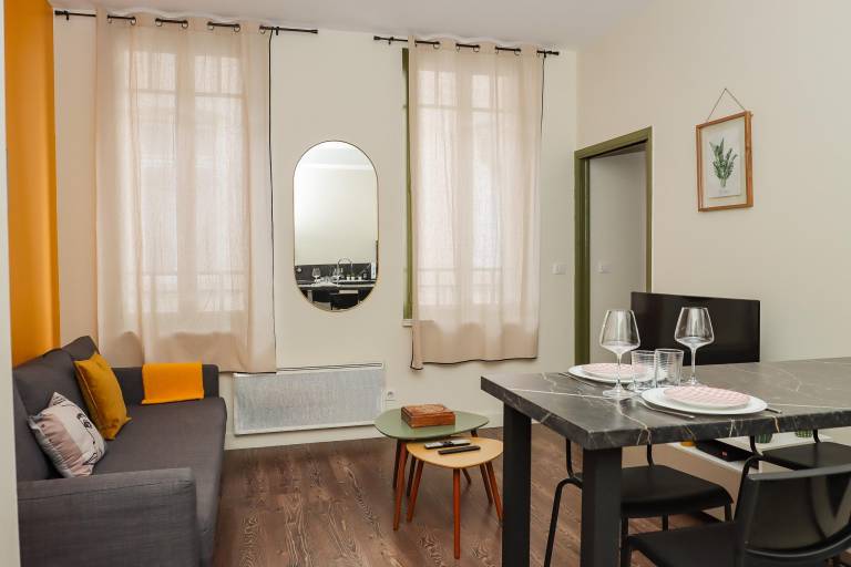 Rental apartment with 1 room for 4 persons in Carcassonne