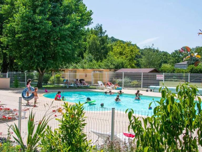 Children-friendly beautiful mobile home with terrace & heated pool | Close to the beach | Pet-friendly — photo 2