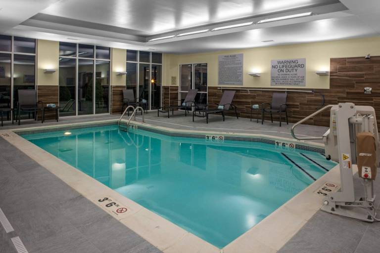 Fairfield by Marriott Inn & Suites Indianapolis Greenfield — photo 3