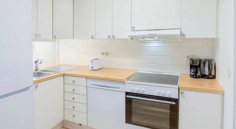 Rental apartment with 2 rooms for 5 persons — photo 3