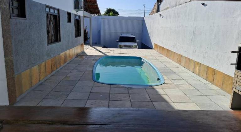 Vacation home with pool — photo 3