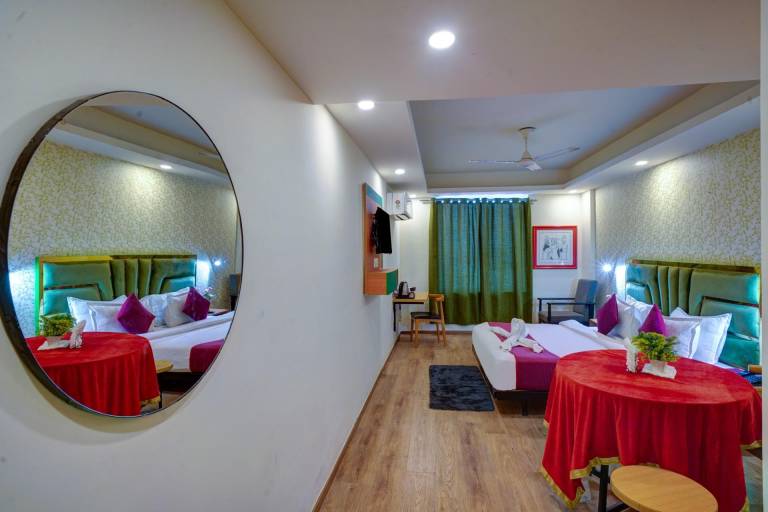 Hotel Aerostar Grand