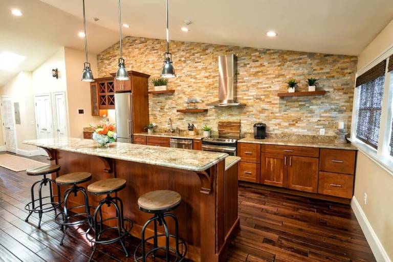 Condo Newport