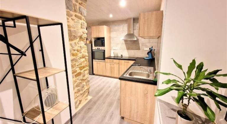 Rental apartment for 6 persons in Dole
