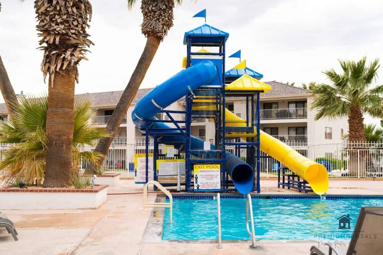 Holiday apartment with pool, hot tub & sauna | Mountain view — photo 3