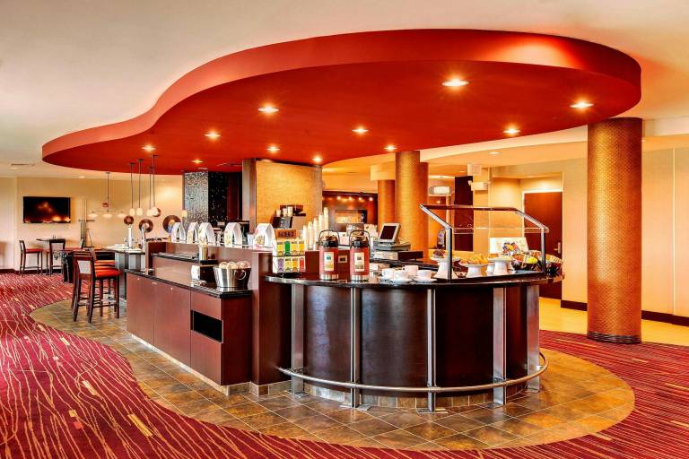 Courtyard by Marriott Keene Downtown — photo 4