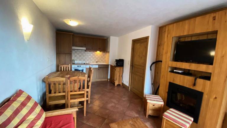 Les Airelles Residence - duplex apartment - Covered garage - 50 m from ski slopes — photo 2