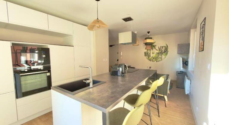 Rental apartment with 2 rooms for 4 persons — photo 3