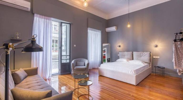 Apartment | Near Syntagma Square | Perfect for remote work | Pet-friendly — photo 2