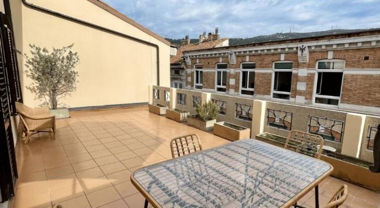 Rental apartment with terrace in Trieste