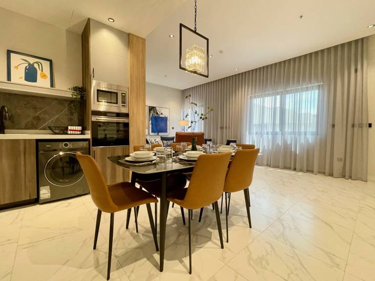 150 m² Apartment mit Hotelservice