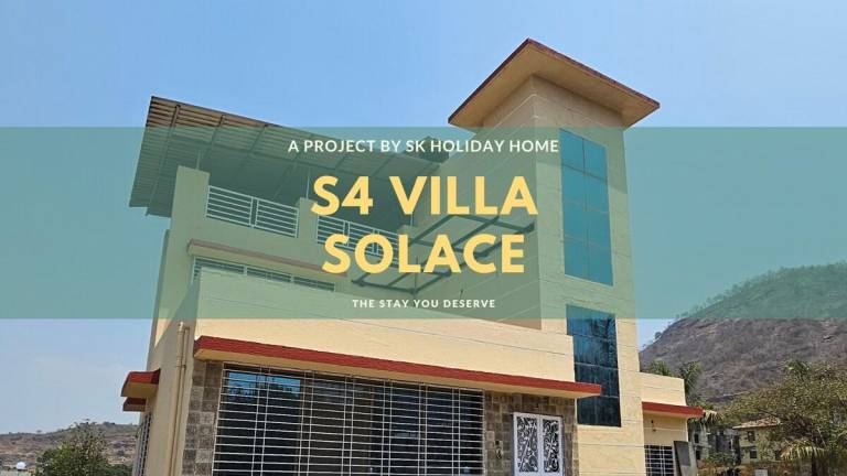 Villa with garden, hot tub & pool in Panvel