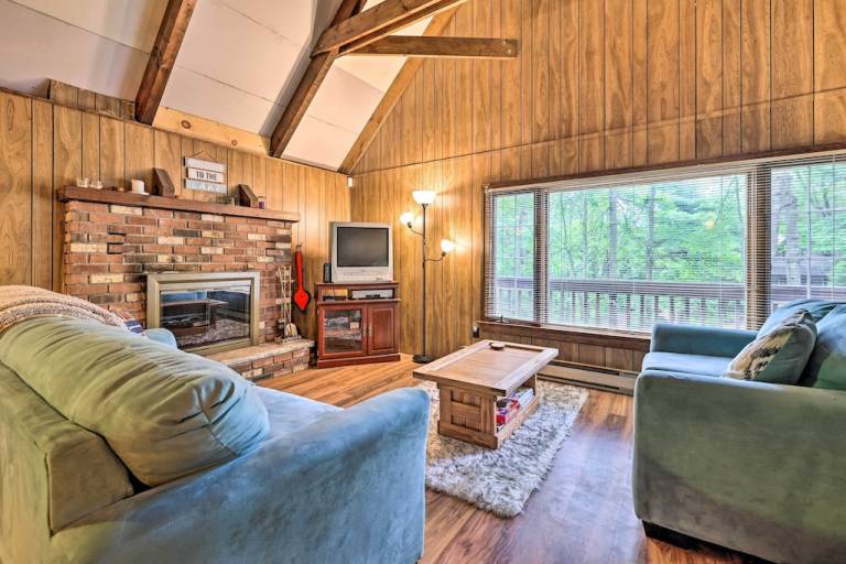 Cabin Pocono Lake