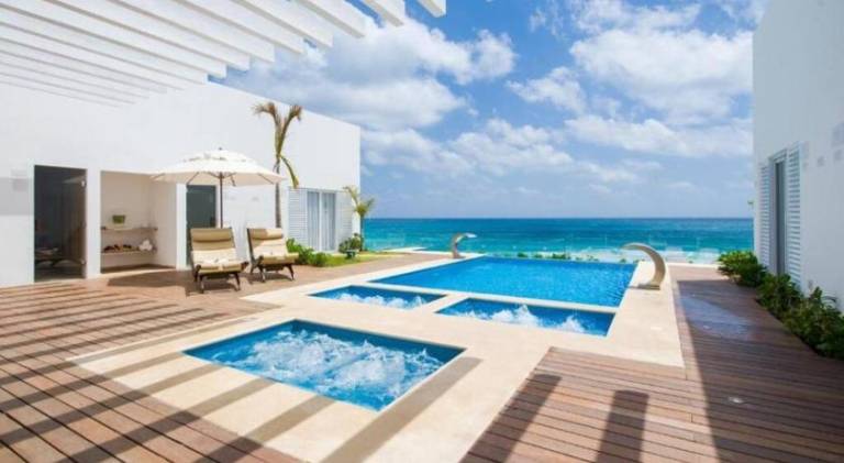 Nice holiday apartment with hot tub & pool | Next to the beach | Pets are welcome — photo 2
