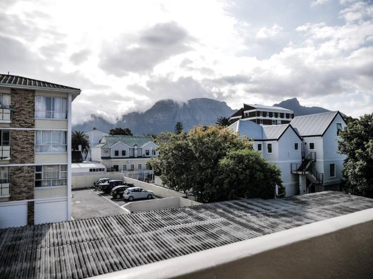 Apartment Rondebosch East