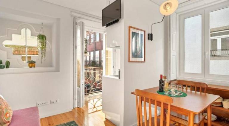 Pleasant holiday apartment with terrace | Near Dom Luís I Bridge | Suitable for remote work | Dogs allowed — photo 5
