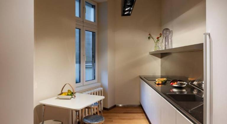 Serviced apartment with patio | Close to Alexander Nevsky Cathedral | Suitable for remote work — photo 5
