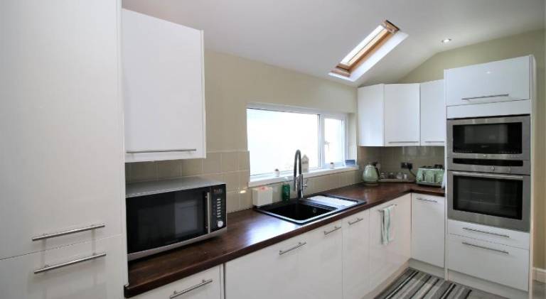 Holiday apartment with 3 rooms for 8 persons — photo 5