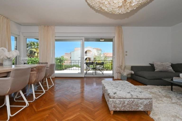 Comfortable and spacious house with terrace and sea view Mavarštica, Čiovo (K-25200) — photo 3