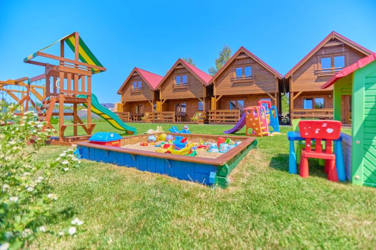 Vacation home with patio, garden & BBQ — photo 4