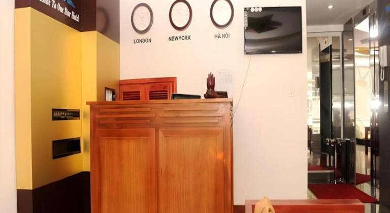 One Star Hotel Danang — photo 5