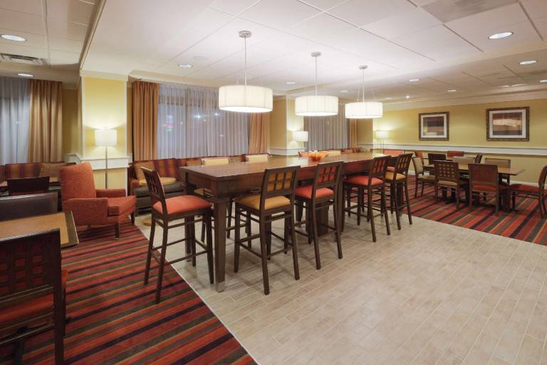 Hampton Inn by Hilton Moss Point Pascagoula — photo 2