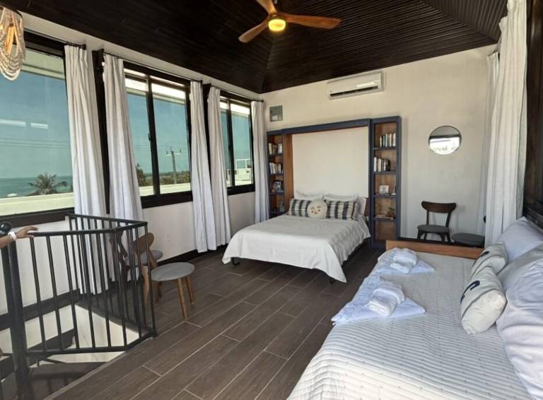 House Caye Caulker