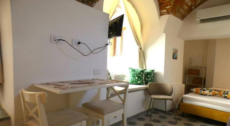 Apartment with 2 rooms for 4 persons — photo 4
