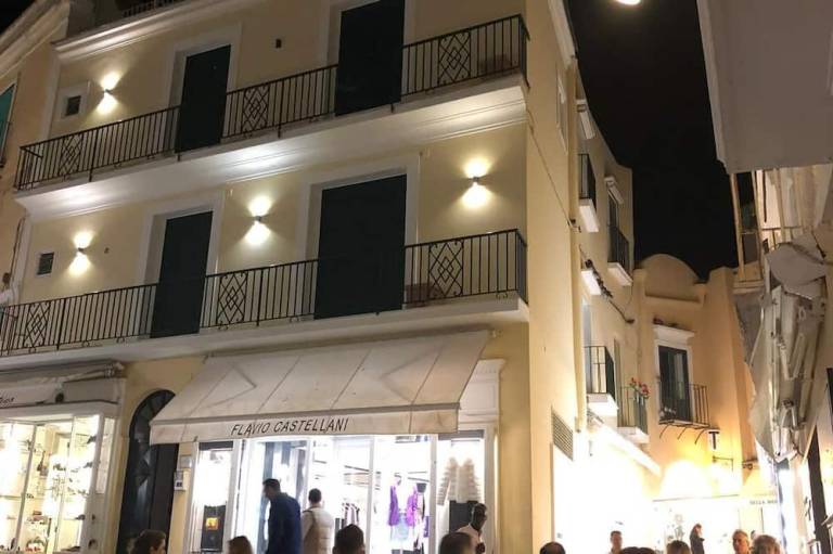 Talo Capri