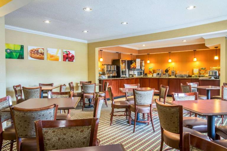 Quality Inn Colchester - Burlington — photo 4