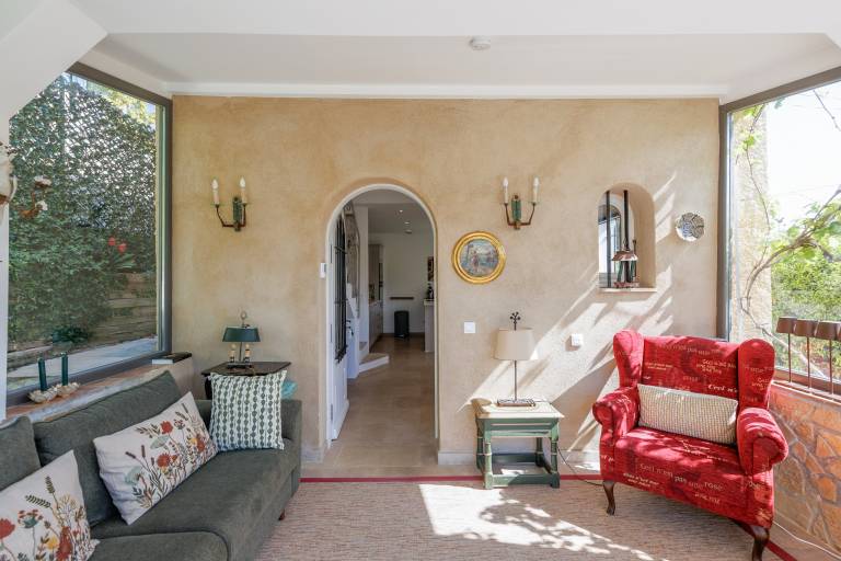 Villa with barbecue, private pool & terrace | Pet-friendly — photo 3