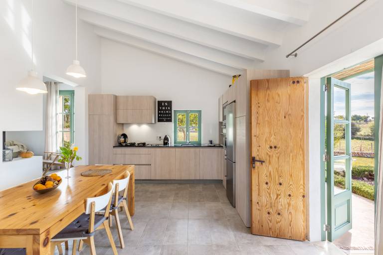 Fully equipped lovely house with patio, garden & fast internet | Mountain view | Pets are welcome — photo 5